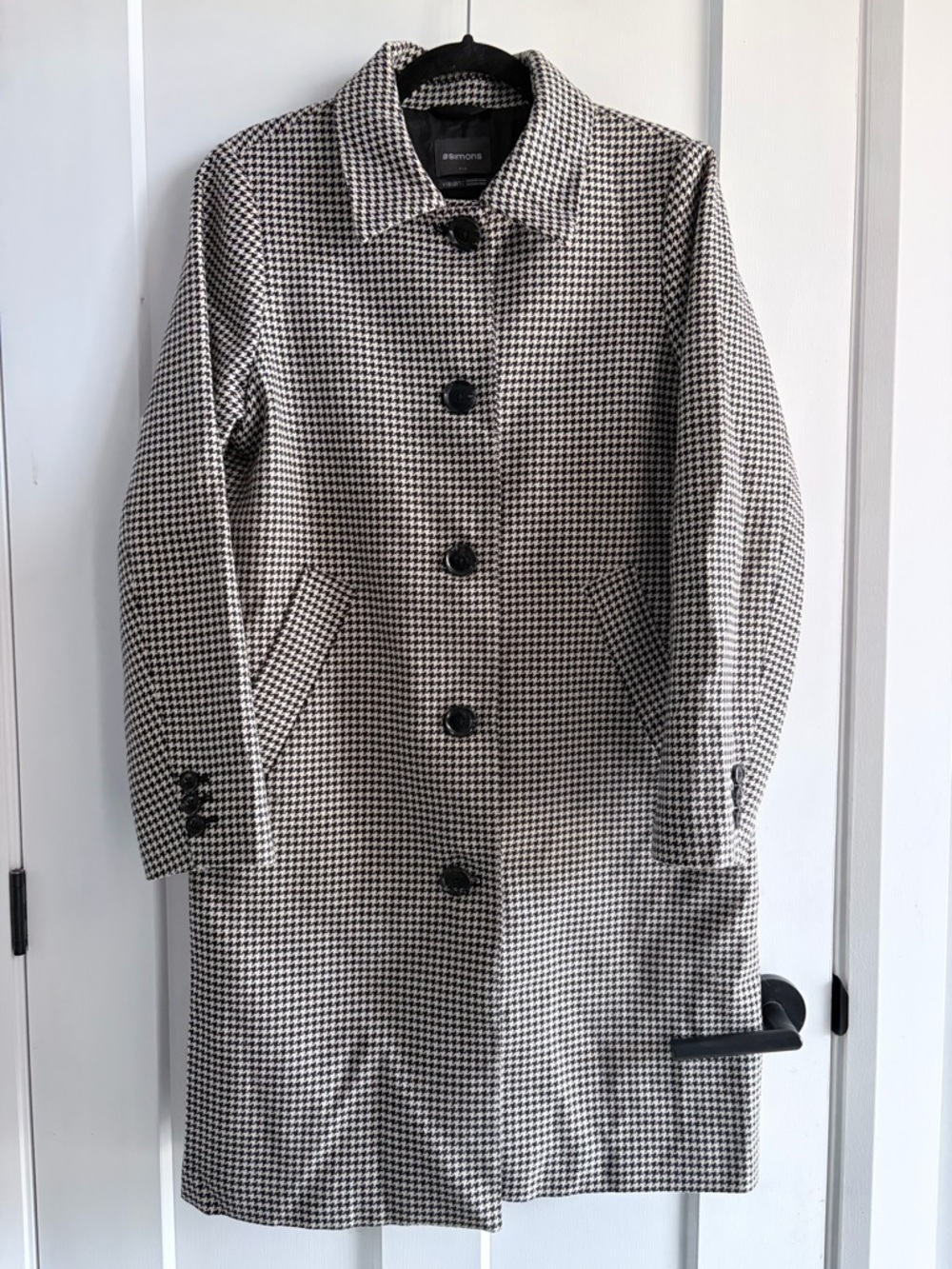 Simons Black and White Houndstooth Coat